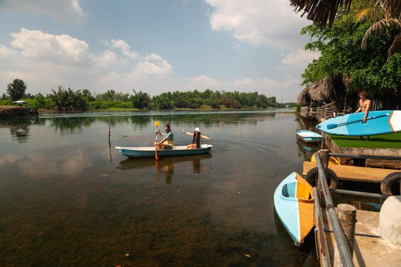 Chi-Bu Riverside Nhon Trach Экстерьер фото